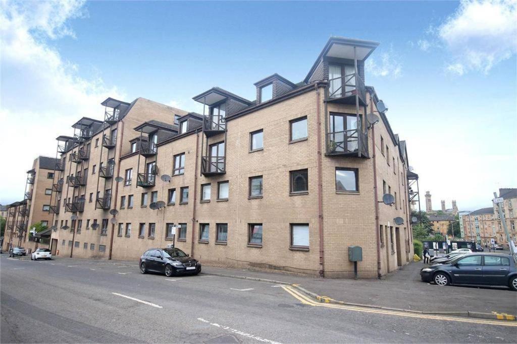 Fresh, Modern West End Apartment Beside Hydro Glasgow Exterior photo